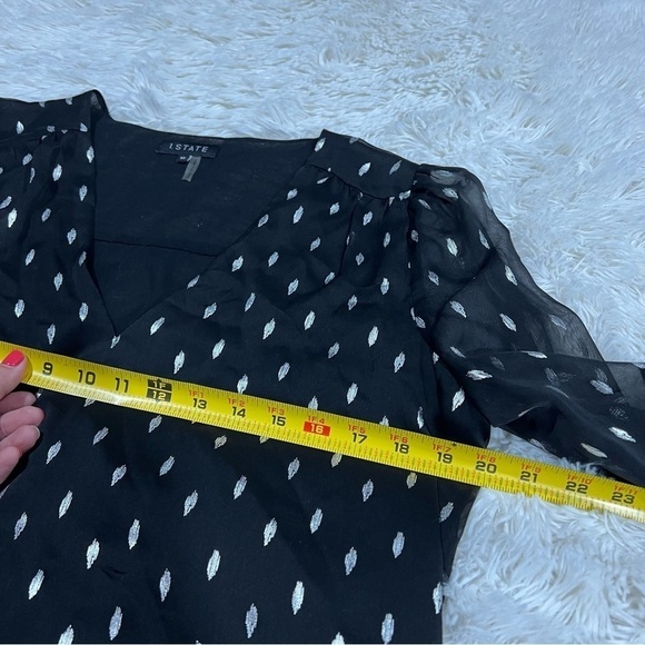 1.STATE Metallic Foil Print V-Neck High-Low Blouse Long Sleeve Size Medium - Picture 7 of 9